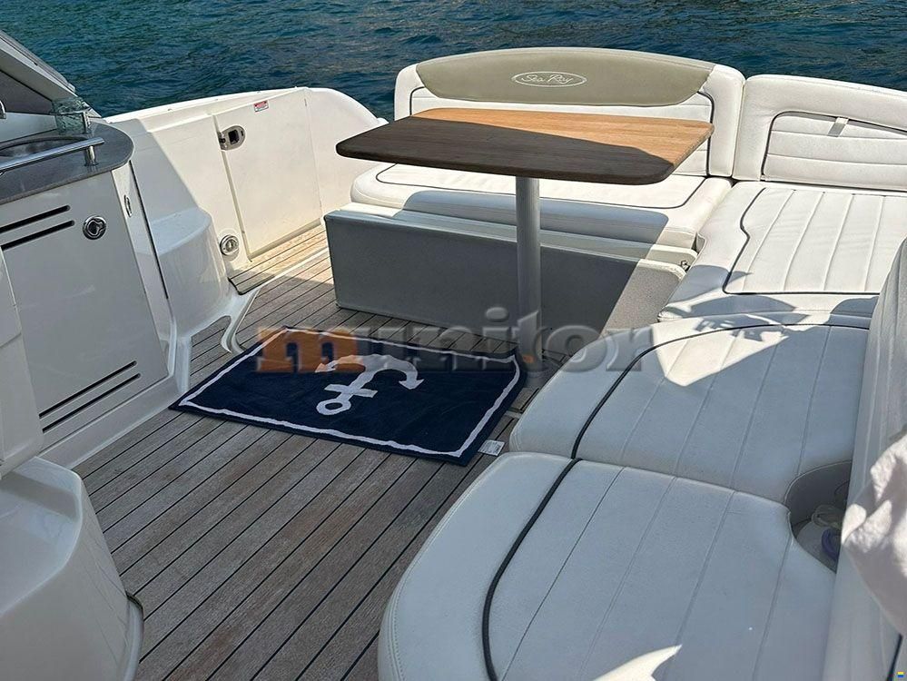 Sea Ray 325 DA