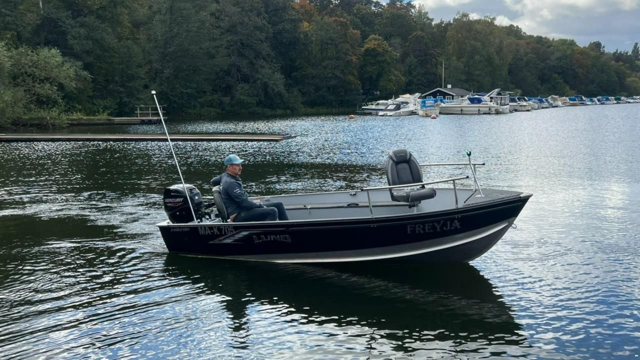 Lund 1400 FURY