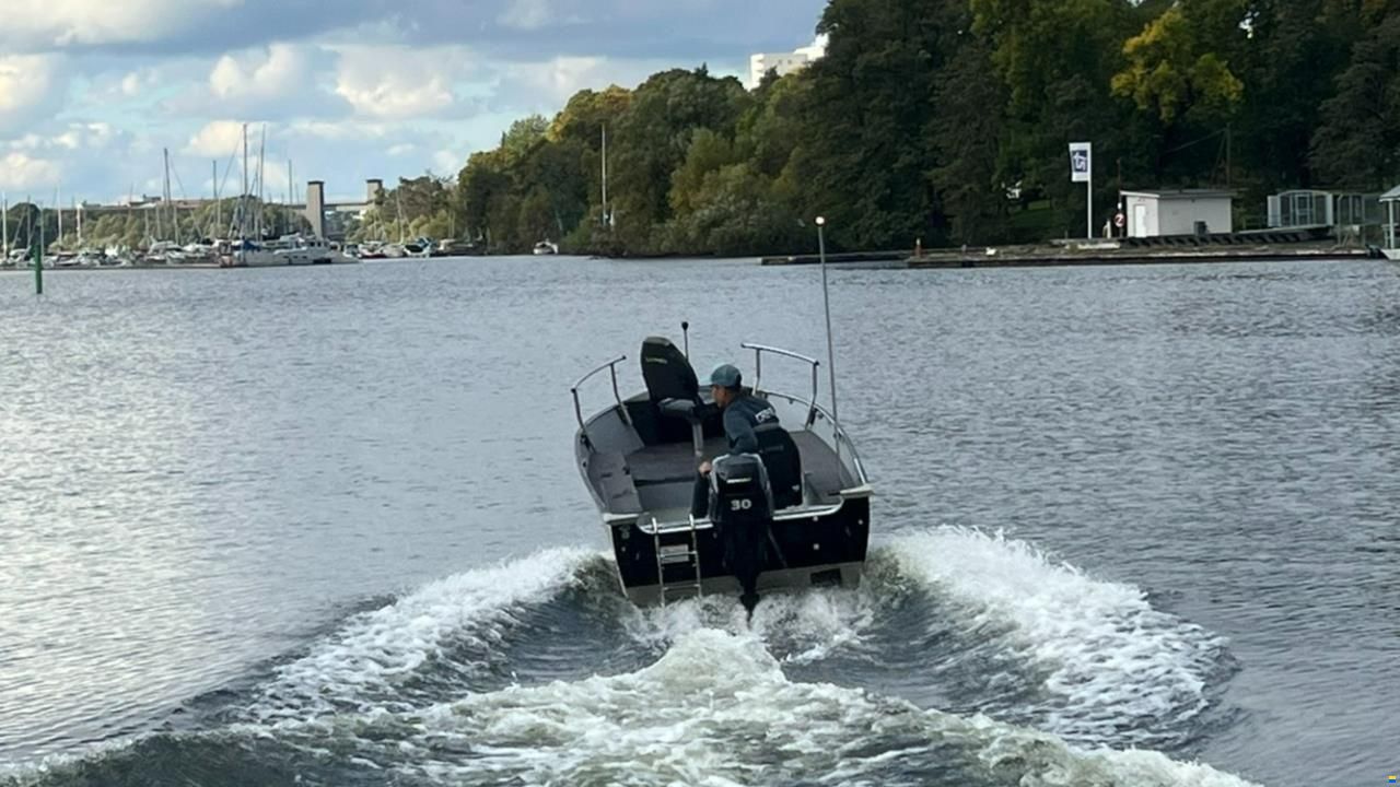 Lund 1400 FURY