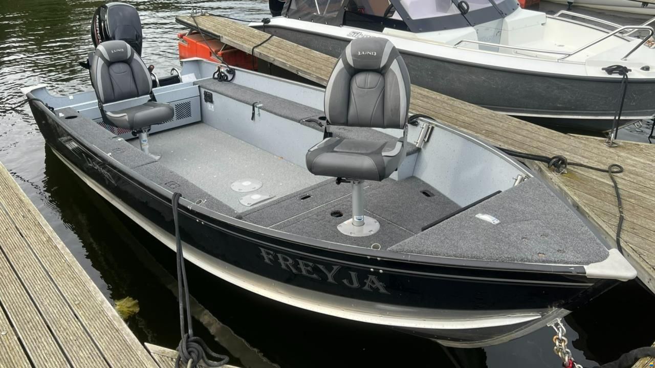 Lund 1400 FURY