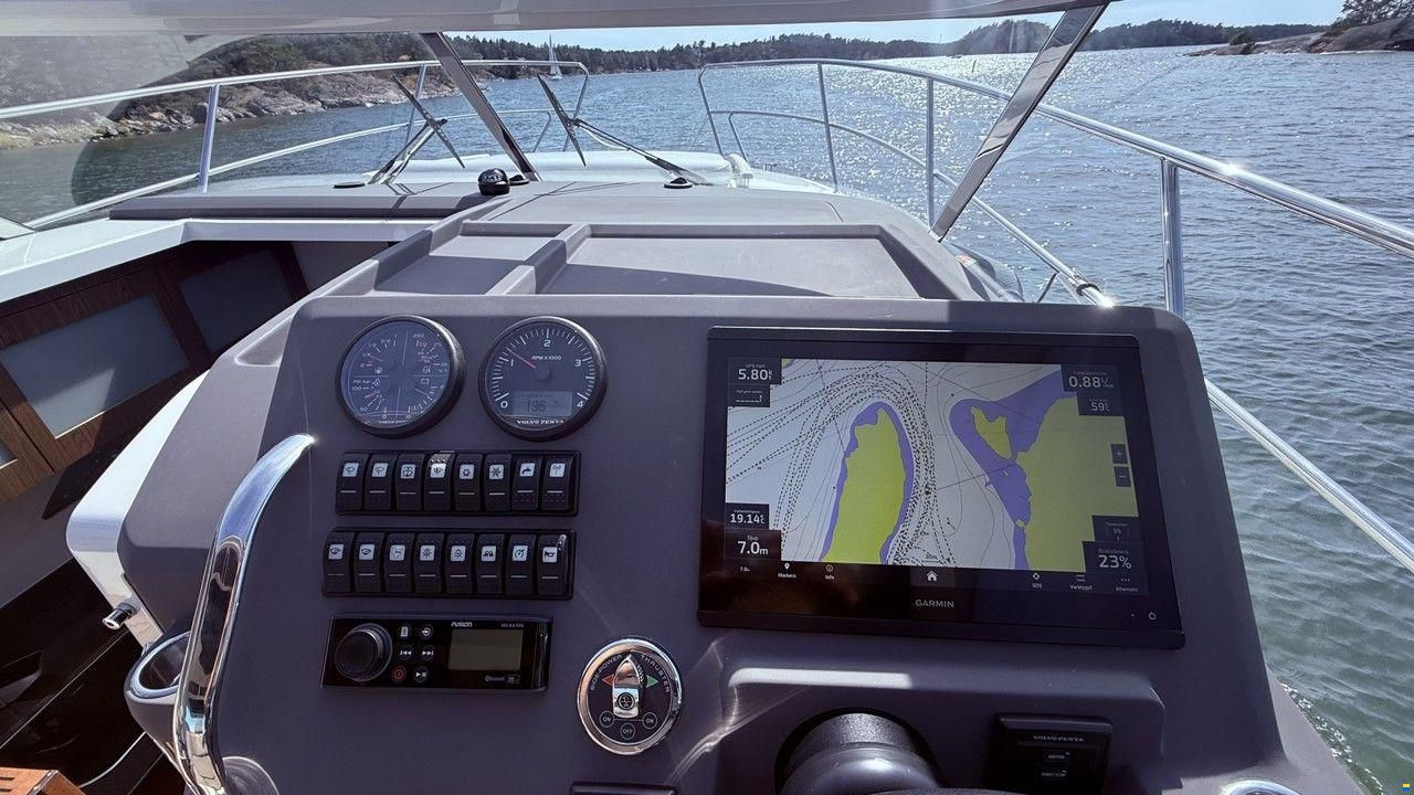 Marex 310 SUN CRUISER