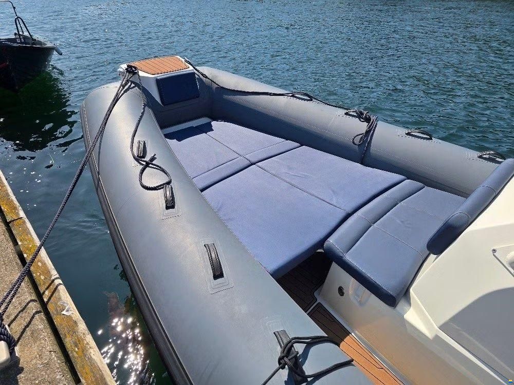 Brig Inflatable Boats Eagle 8