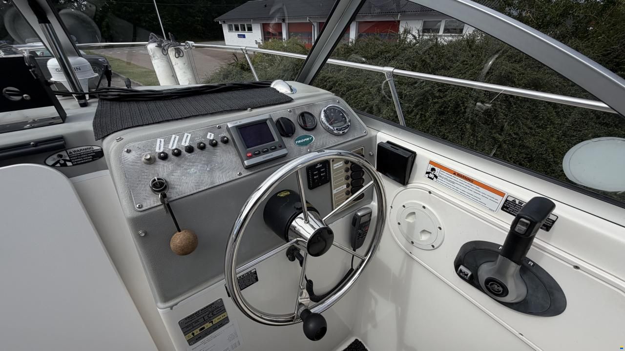 Bayliner Trophy