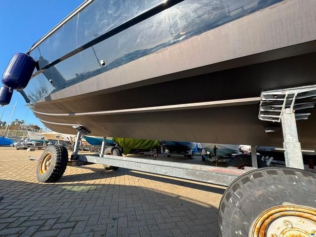 Sunseeker Tomahawk 37
