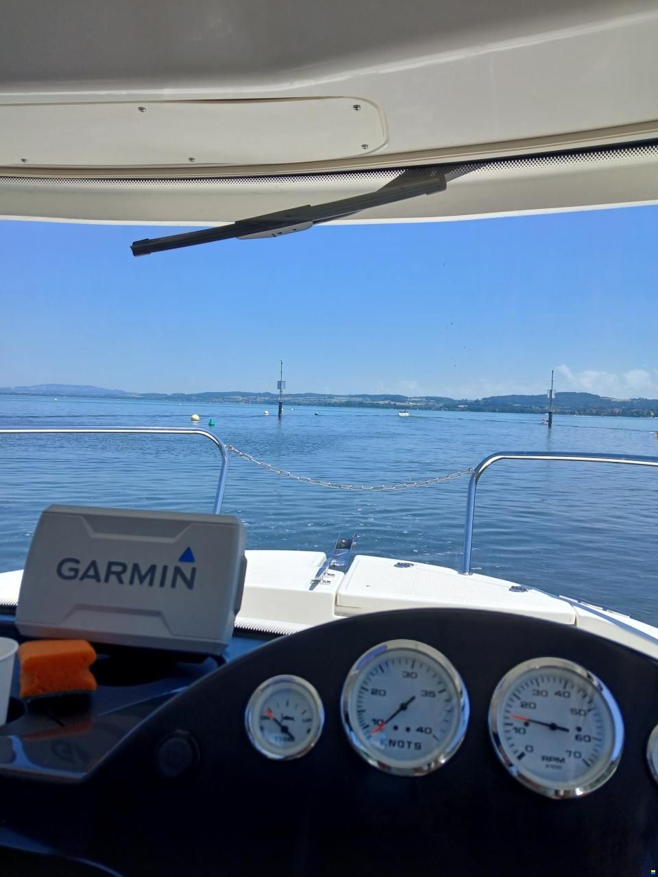 Quicksilver Pilothouse 555