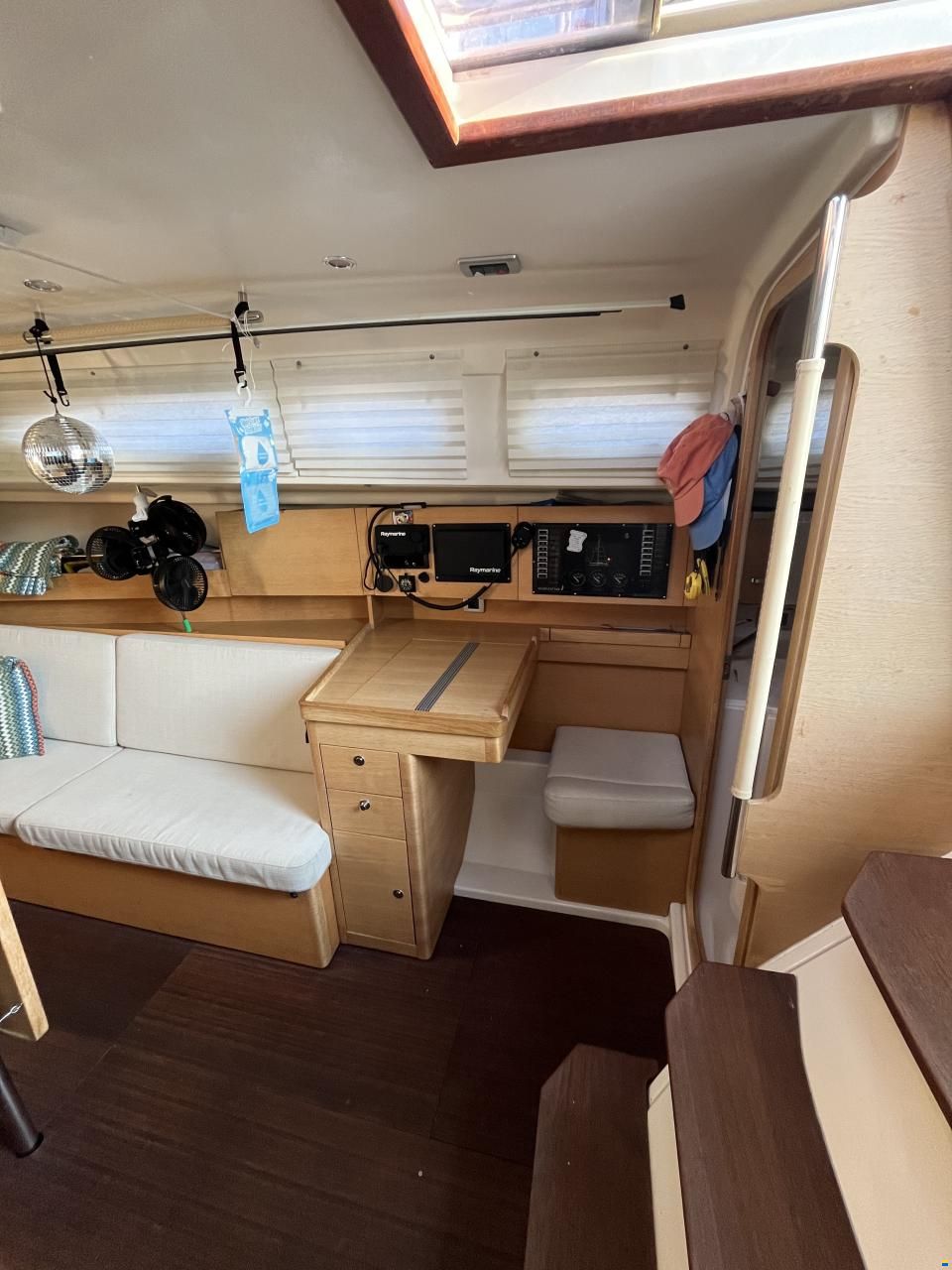 Salona 34 SD