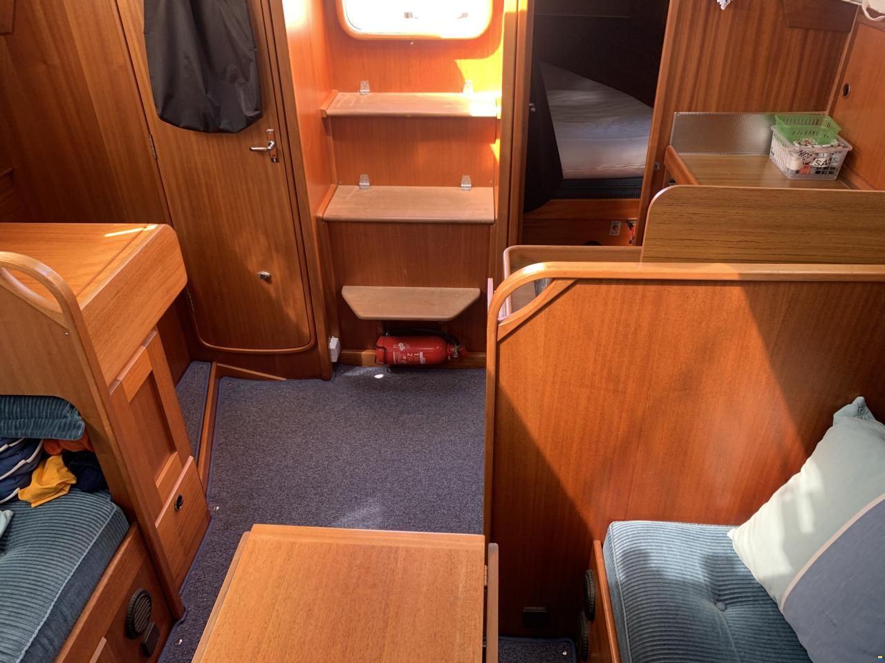 Hallberg-Rassy 34