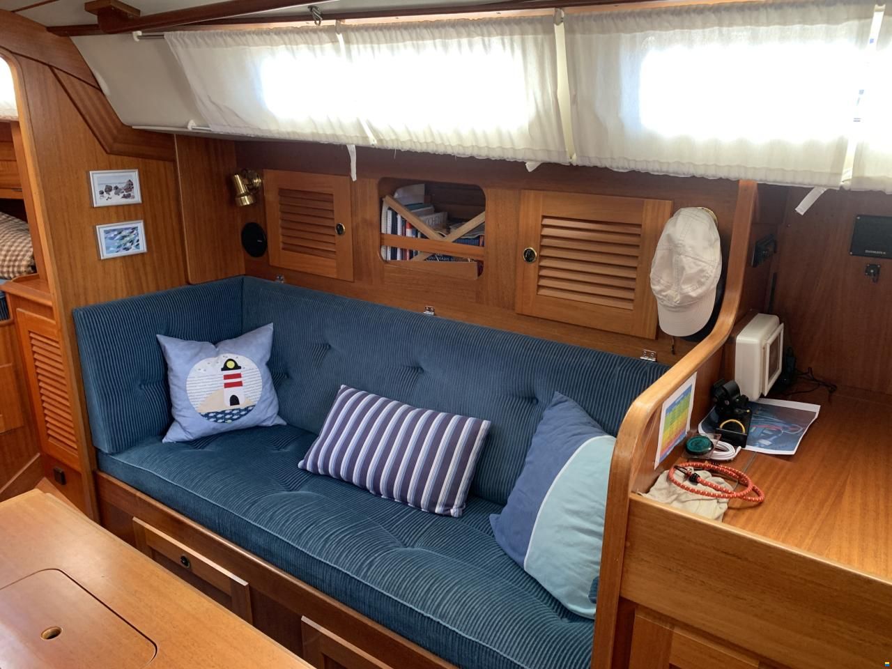 Hallberg-Rassy 34