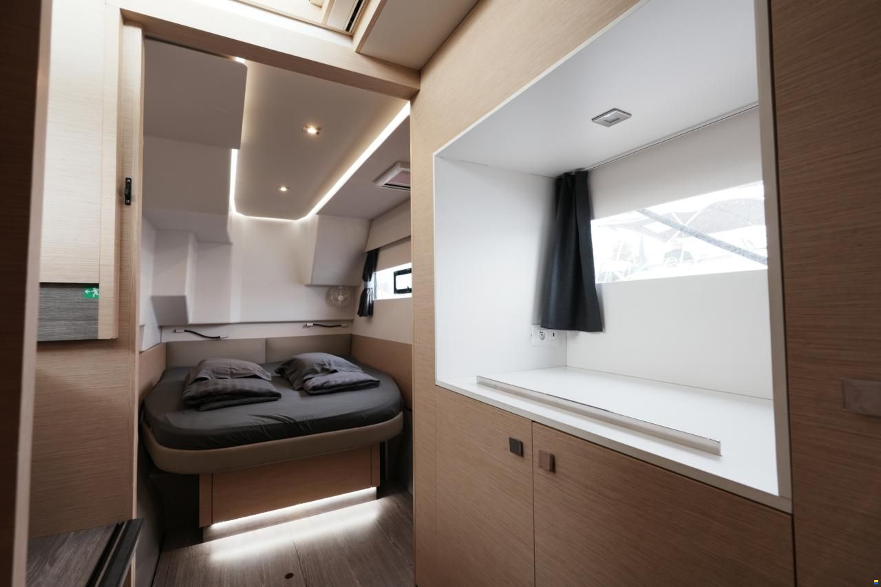 Fountaine Pajot MY 37