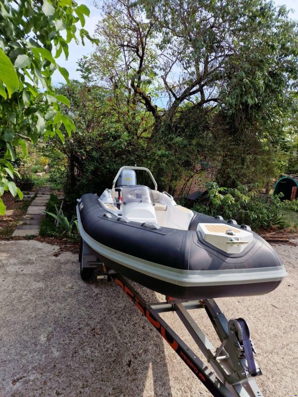 Sur Marine ST 370 Prestige