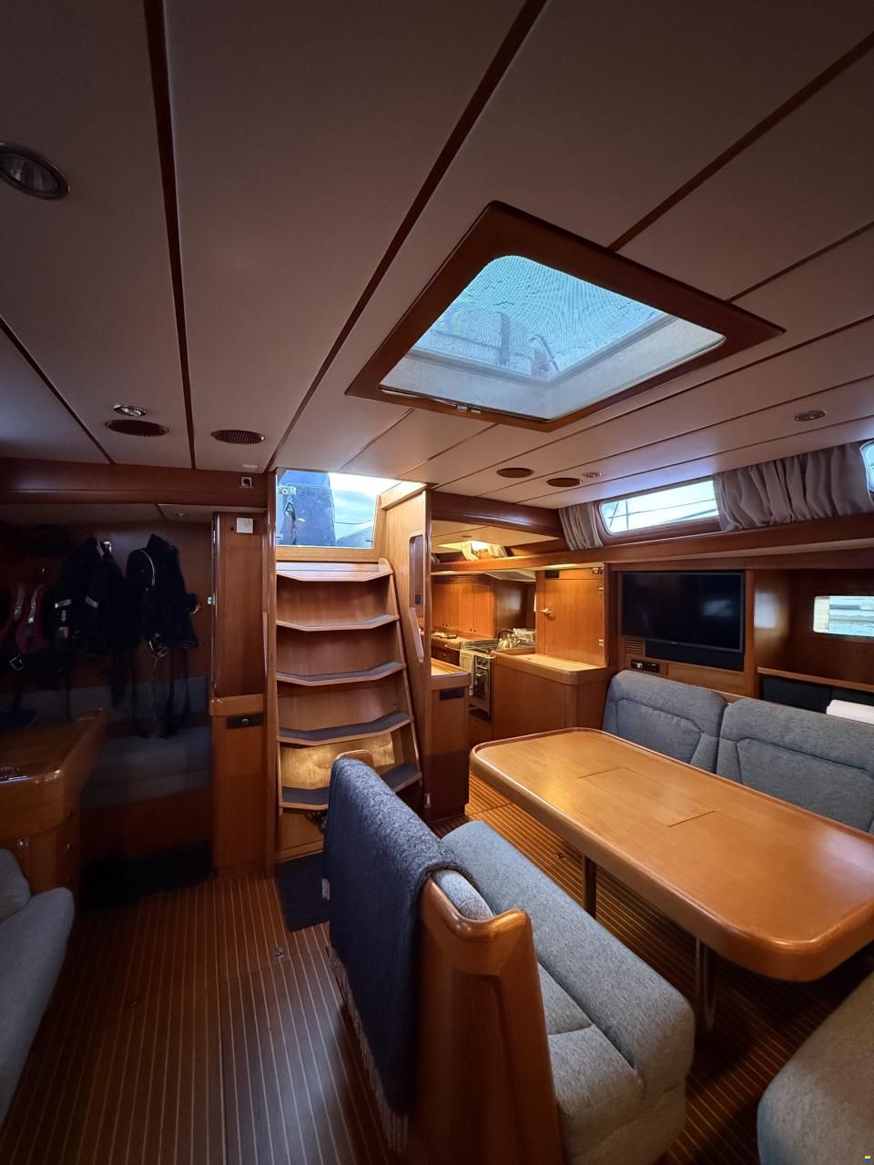 Nautors Swan 57cc
