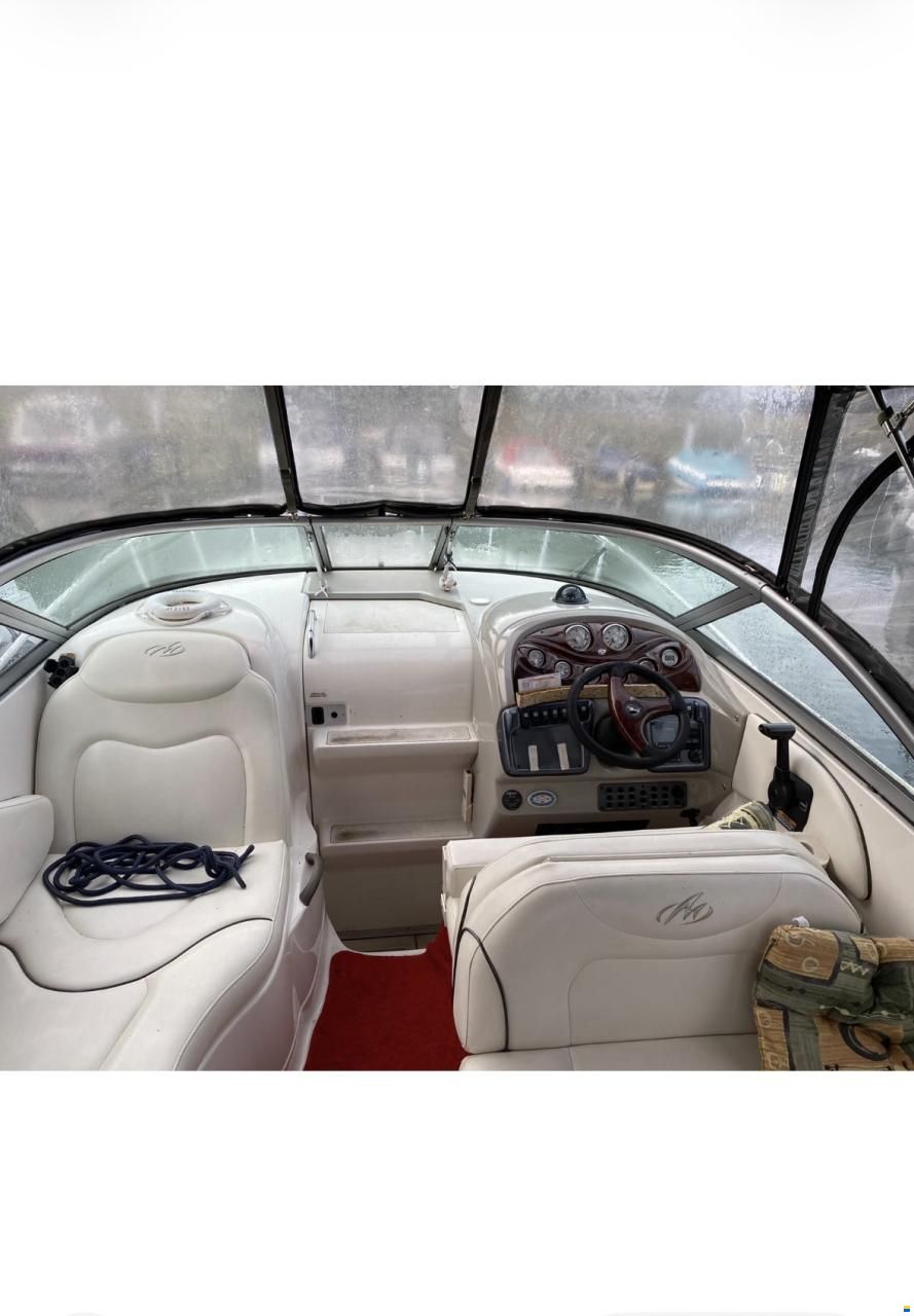 Monterey 245 Cruiser