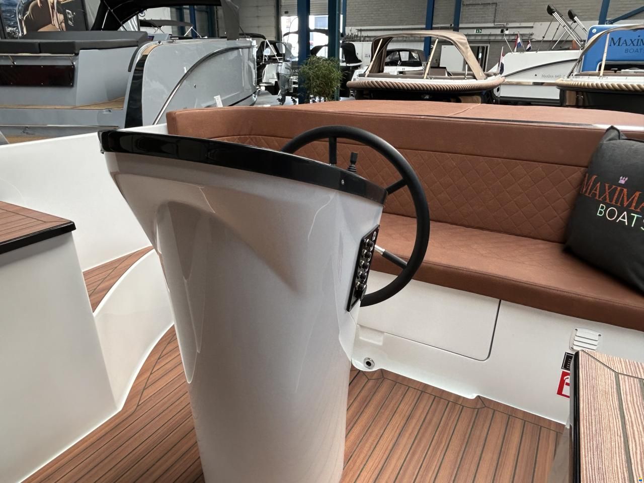 Maxima 720 Retro