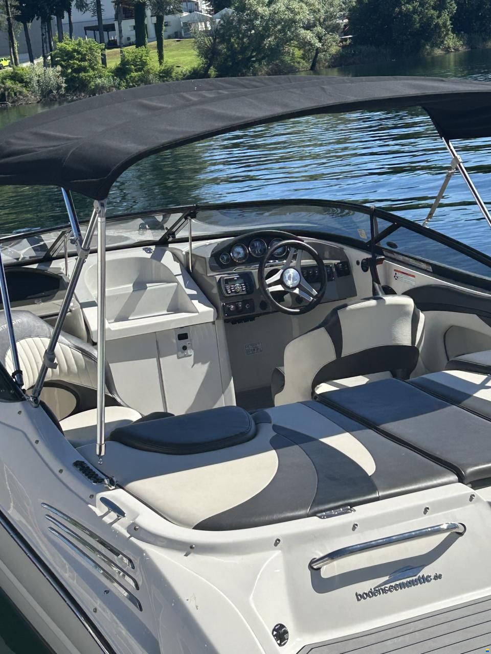 Stingray 225SX