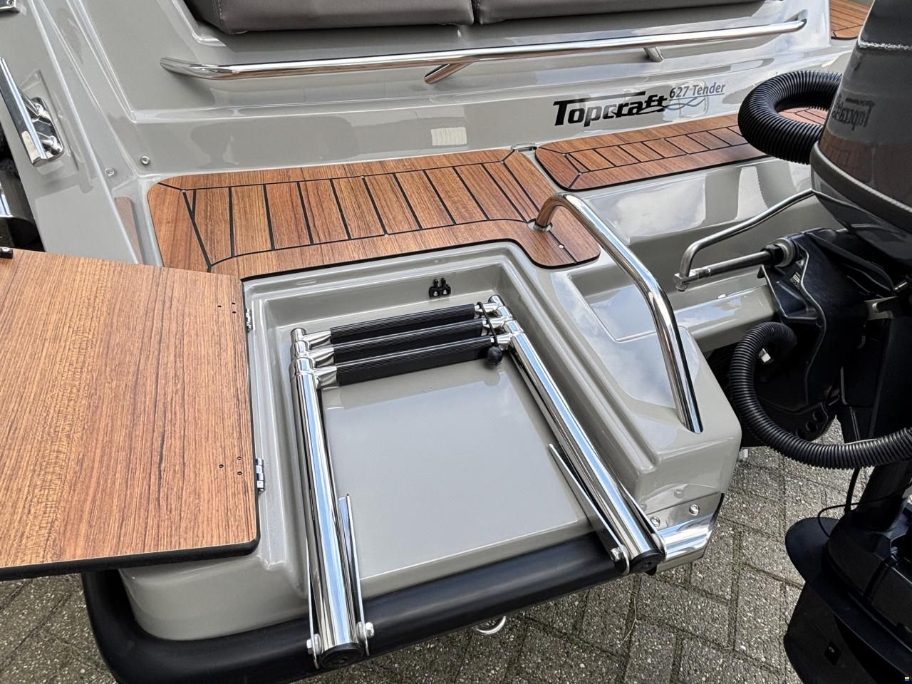 Topcraft 627 Tender