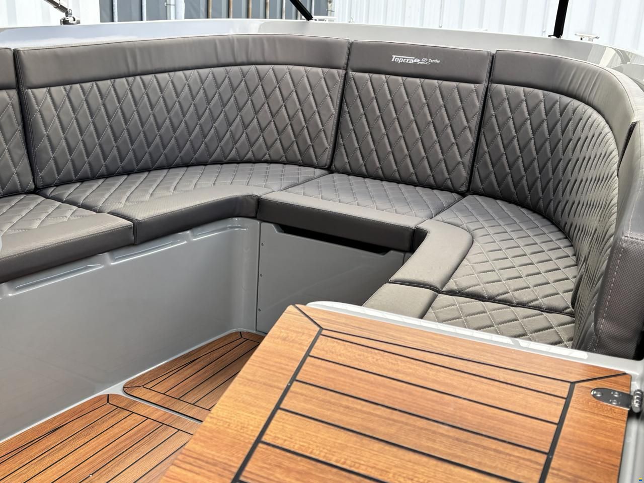 Topcraft 627 Tender