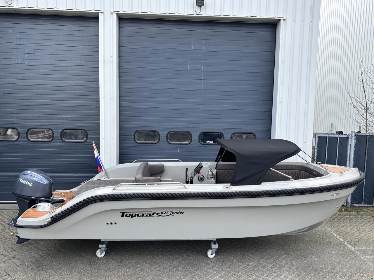 Topcraft 627 Tender