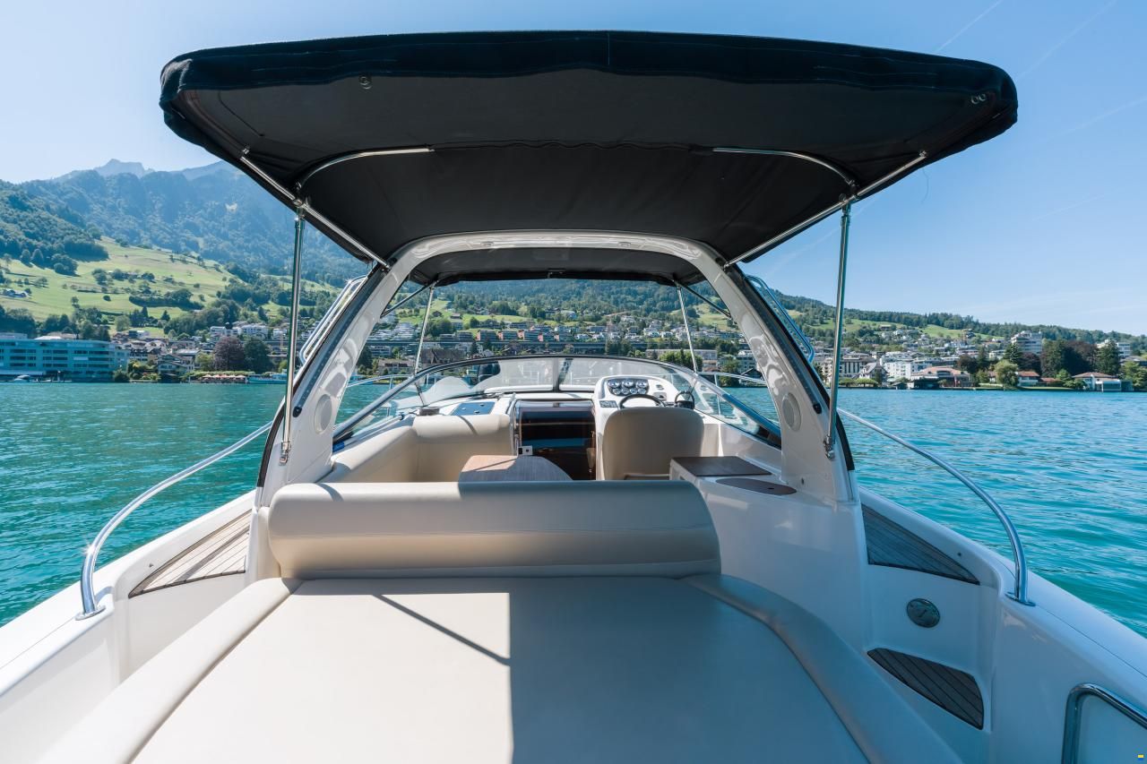 Bavaria S 28