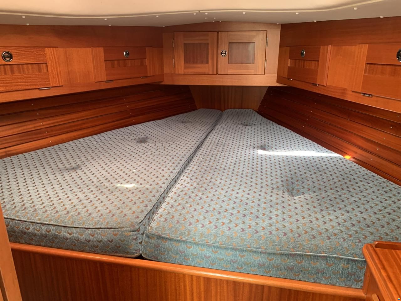 Hallberg-Rassy 34