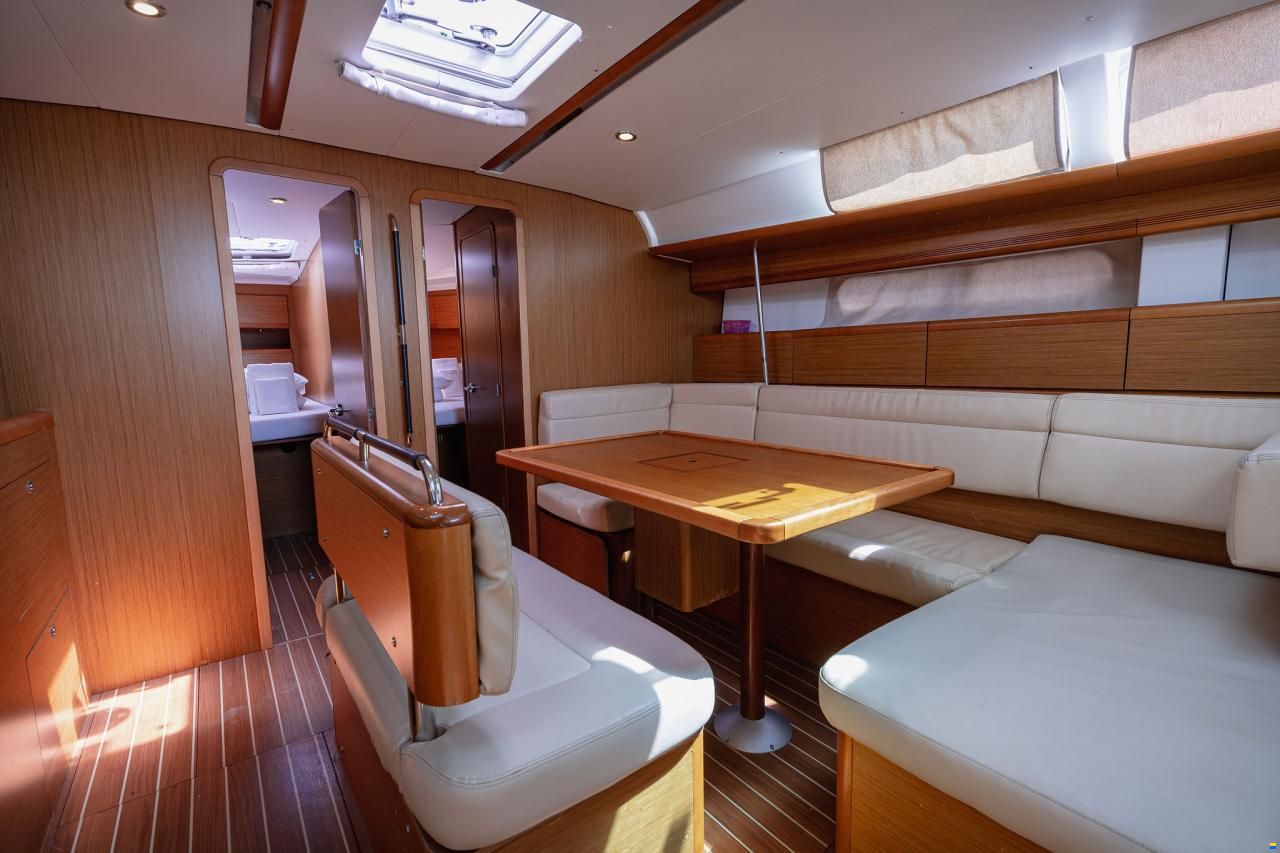 Jeanneau 49i