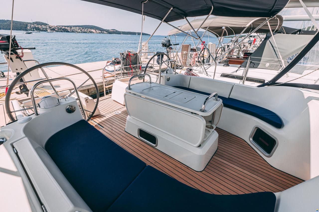 Jeanneau 49i