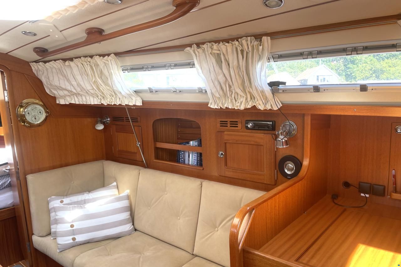 Hallberg-Rassy 342