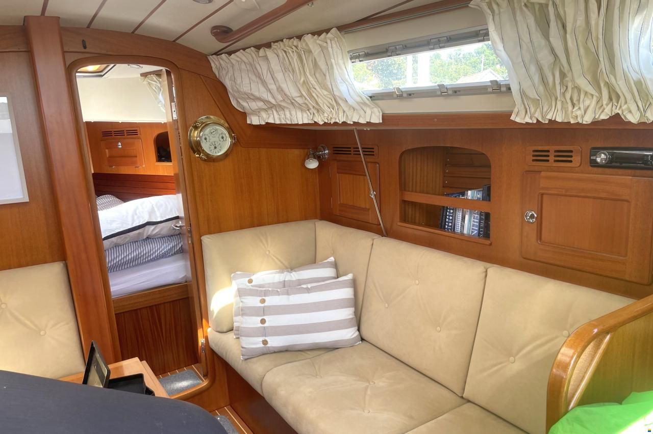 Hallberg-Rassy 342