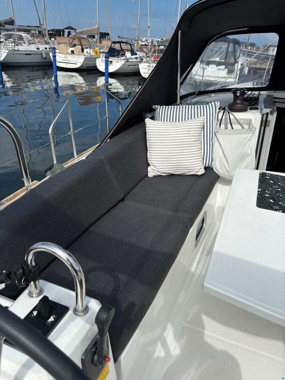 Beneteau 38.1 Performance