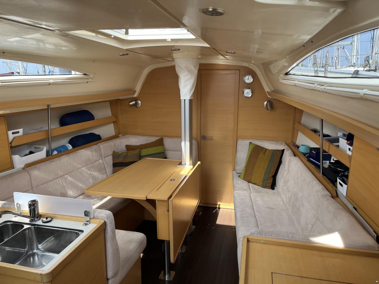 Elan 340