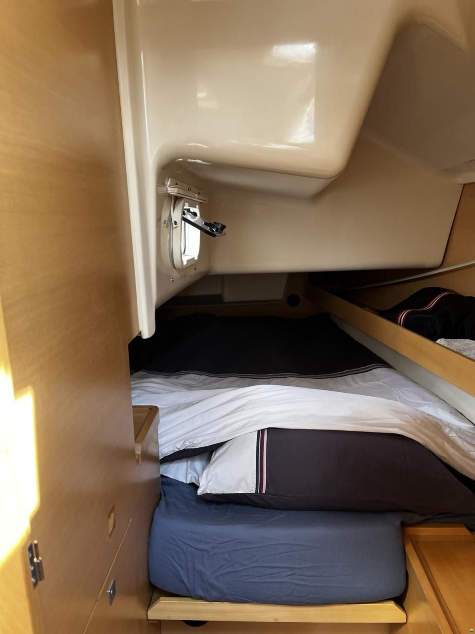 Elan 340