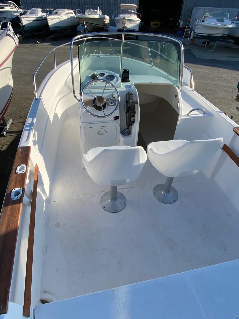 B2 Marine CAP FERRET