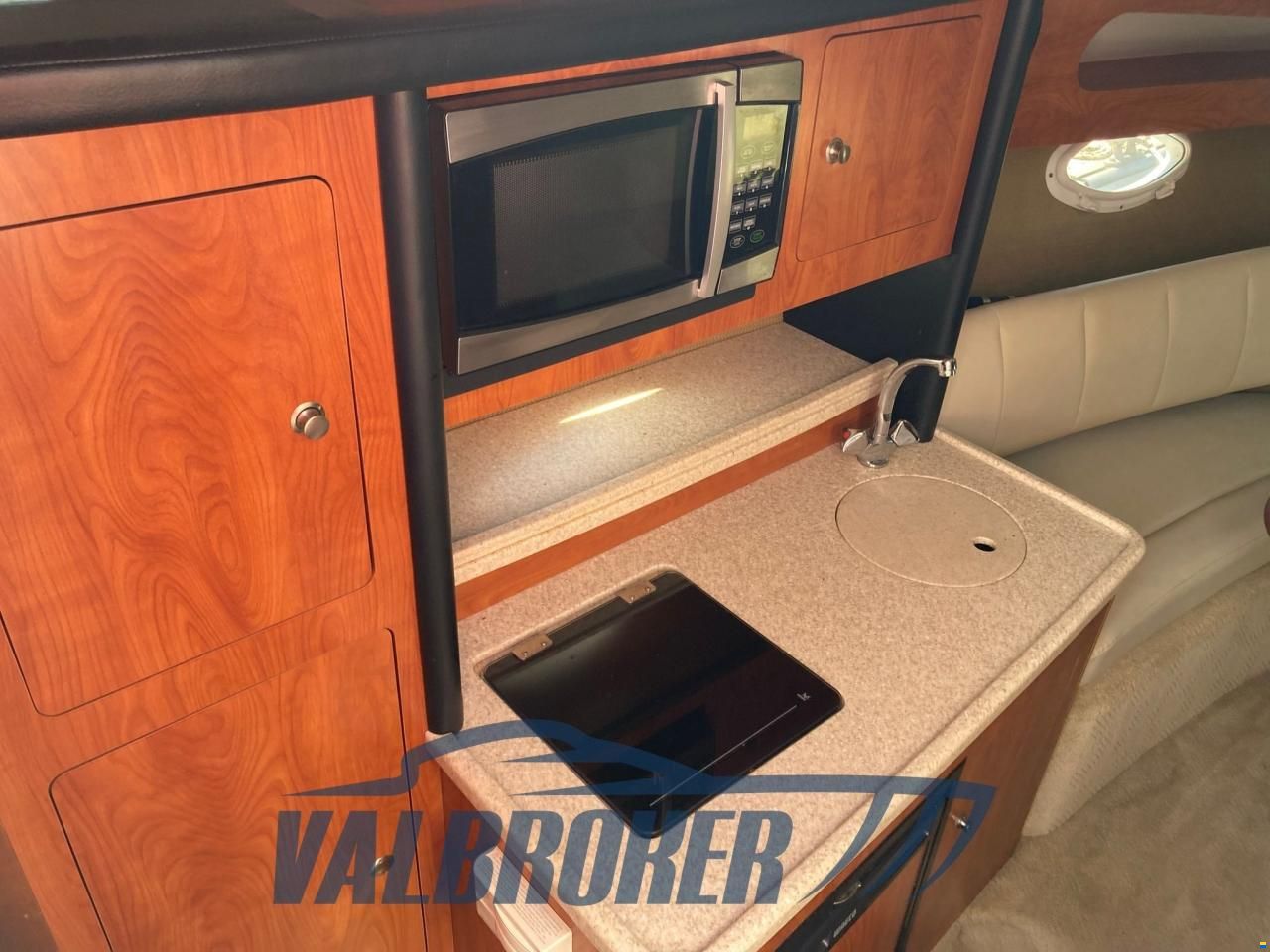 Rinker 280