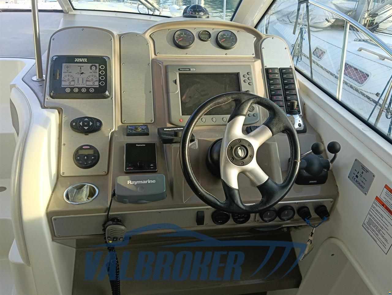 Cruisers 390 SC