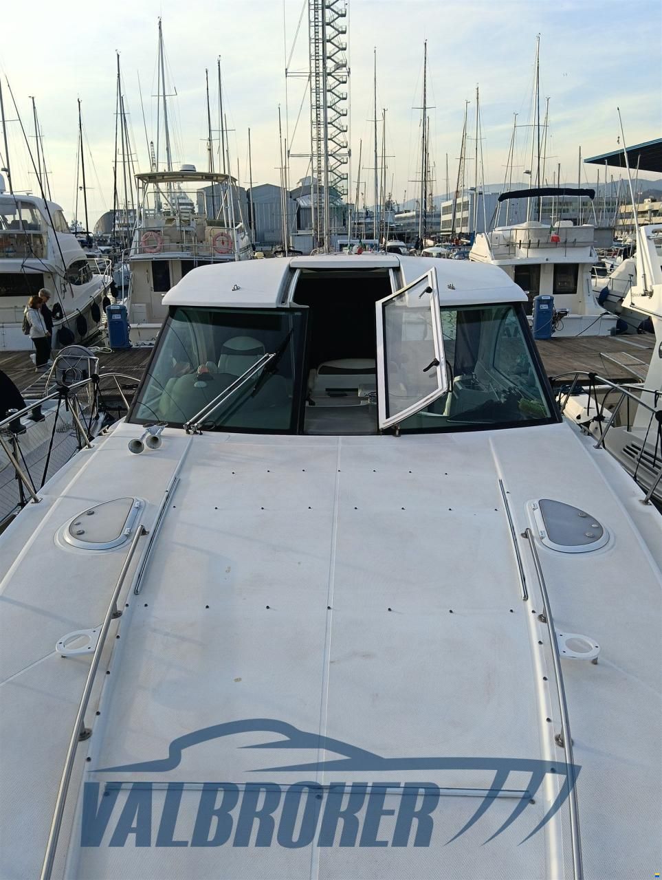 Cruisers 390 SC