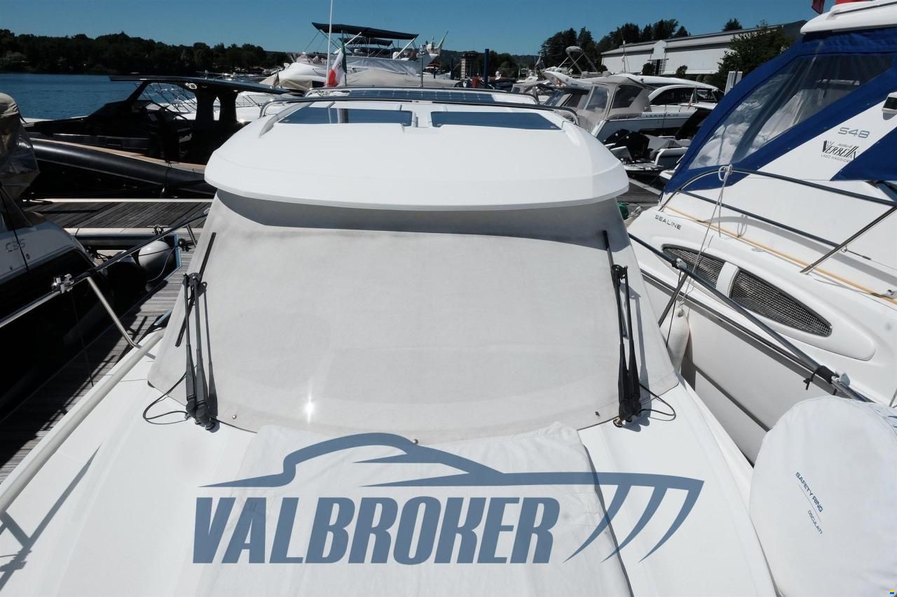 Jeanneau Merry Fisher 895