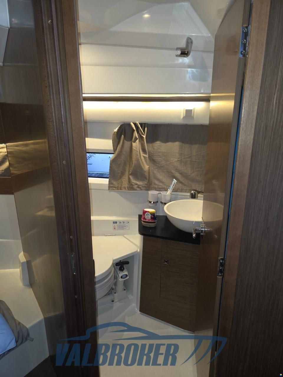 Jeanneau Merry Fisher 895