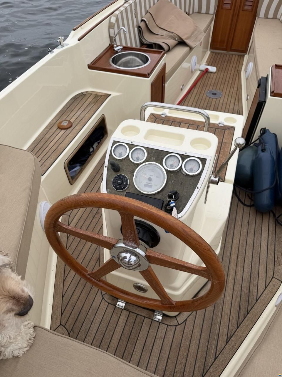 Interboat DE 25