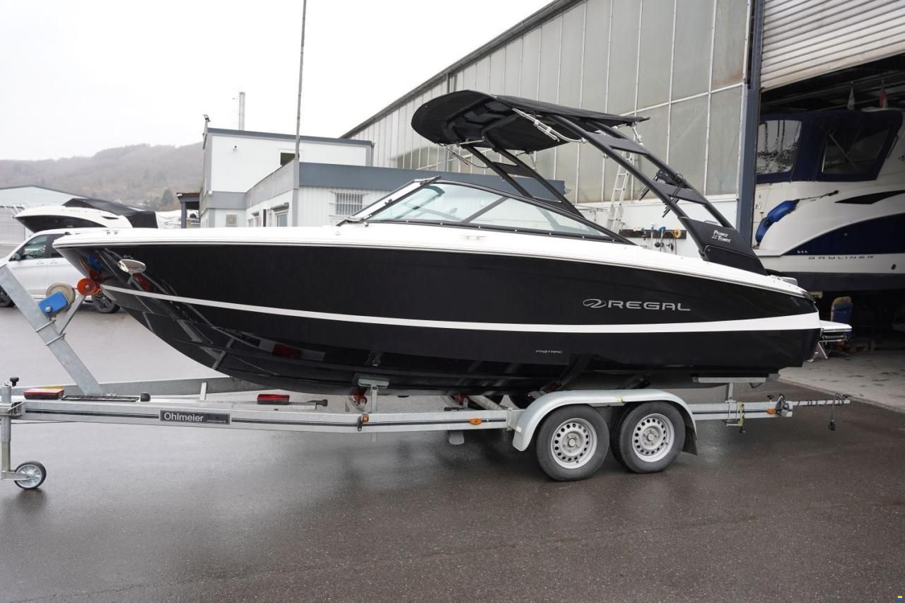 Regal LS2 BOWRIDER