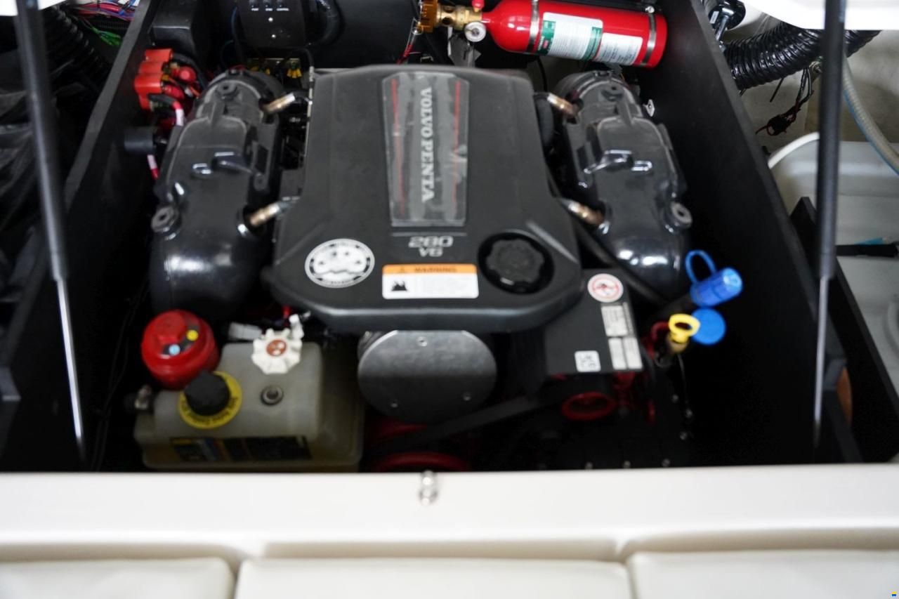 Regal LS2 BOWRIDER