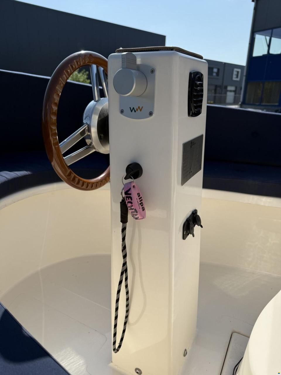 Pura Vida 550 Electric