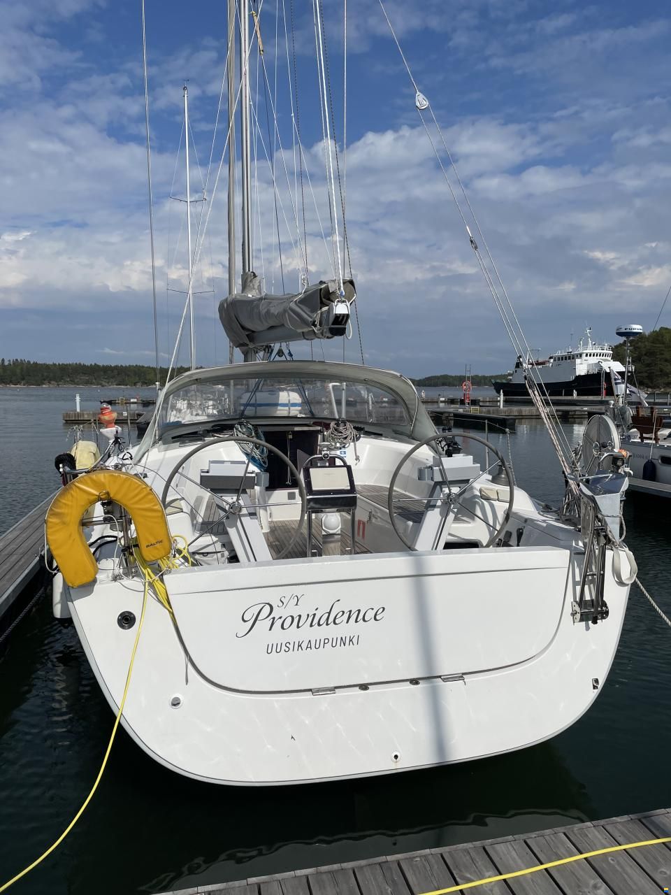 Hanse 400