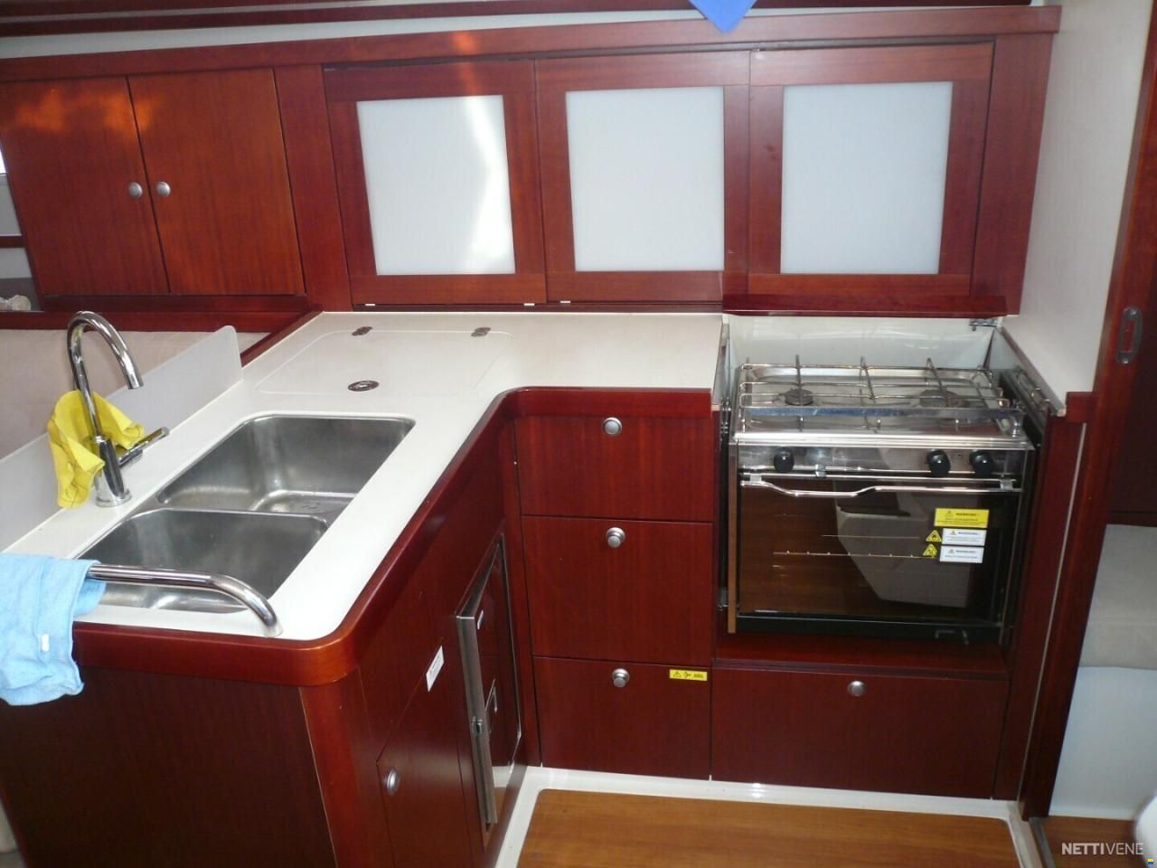 Hanse 400