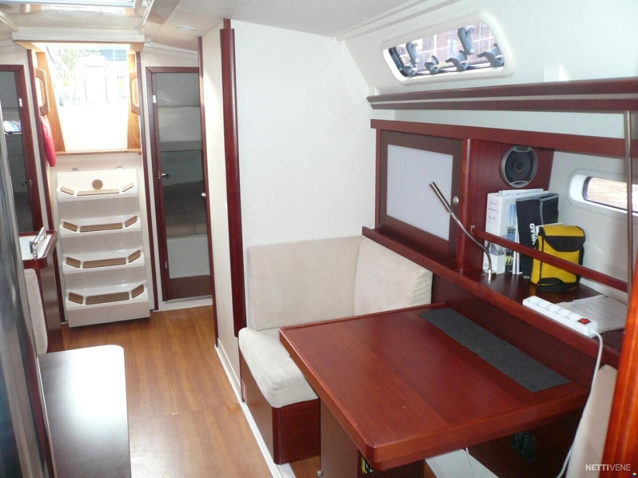 Hanse 400