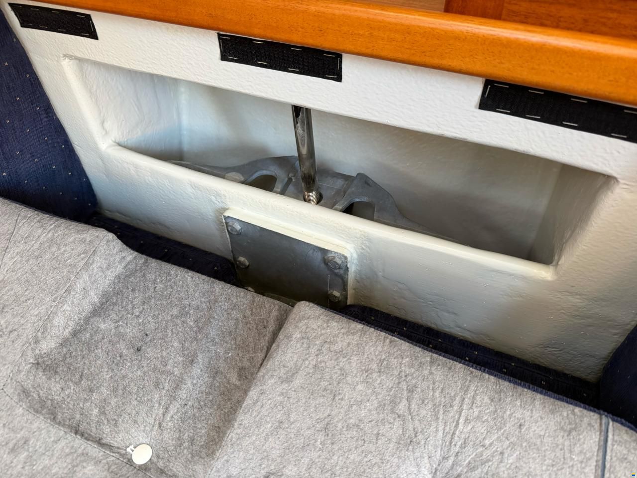 Arcona 370