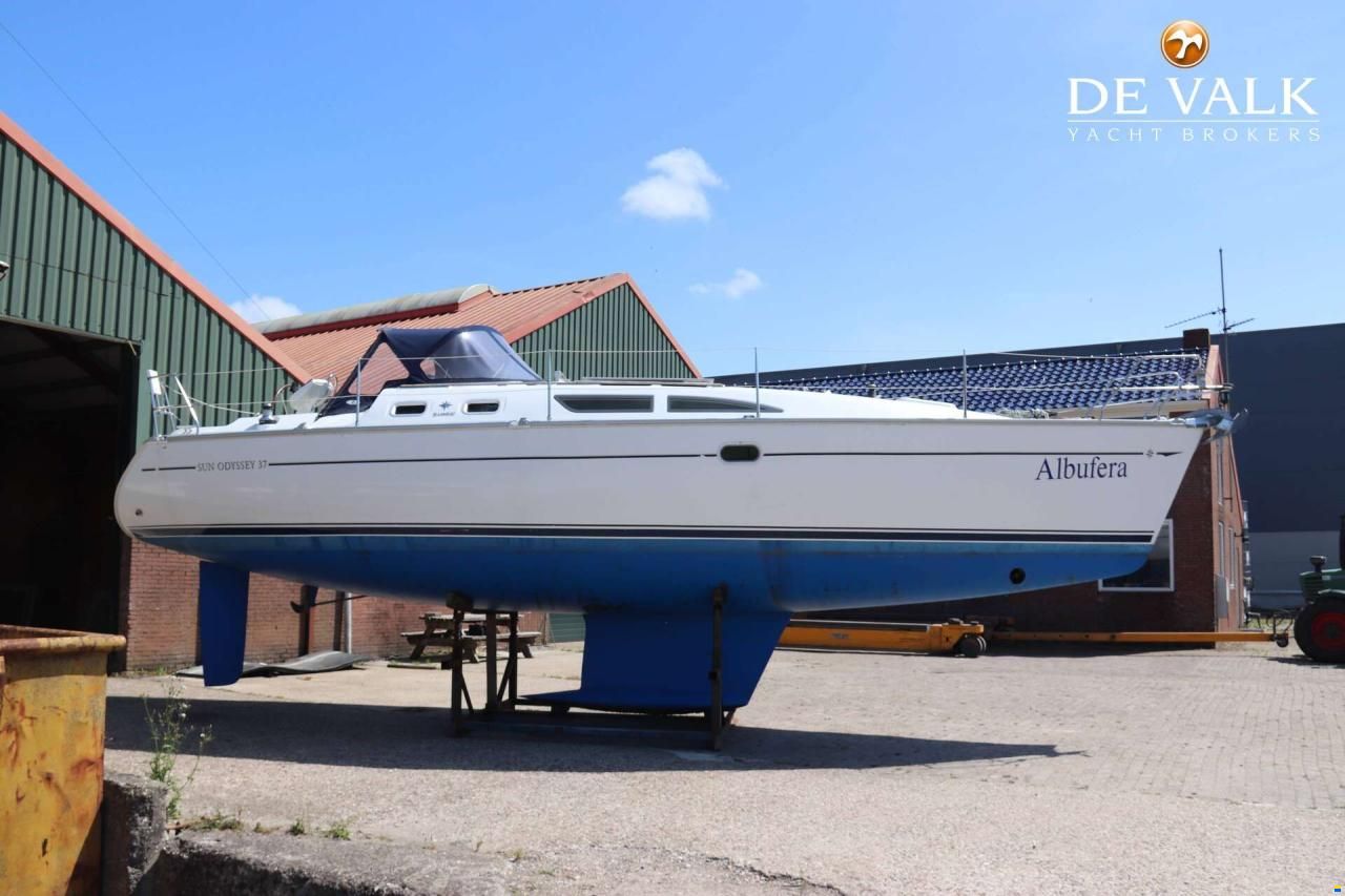 Jeanneau Sun Odyssey 37