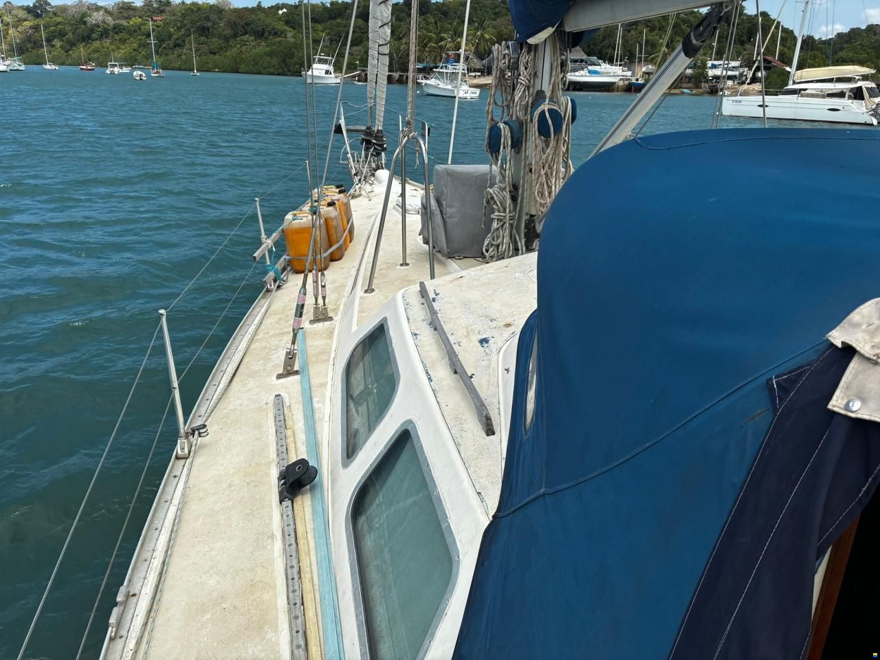 Oyster 435 Ketch