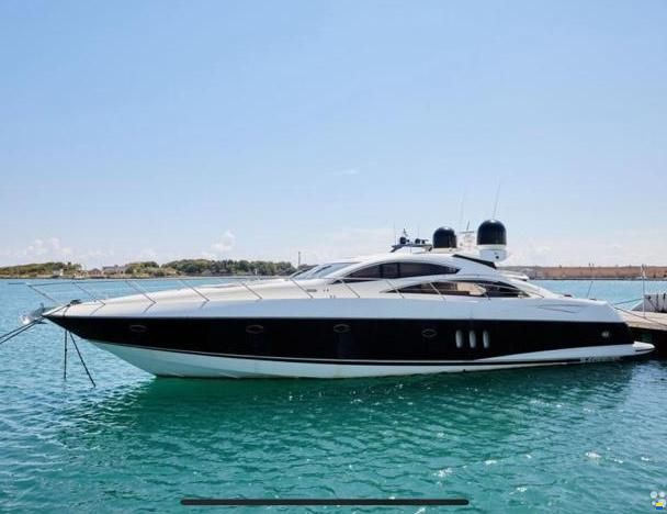 Sunseeker Predator 72
