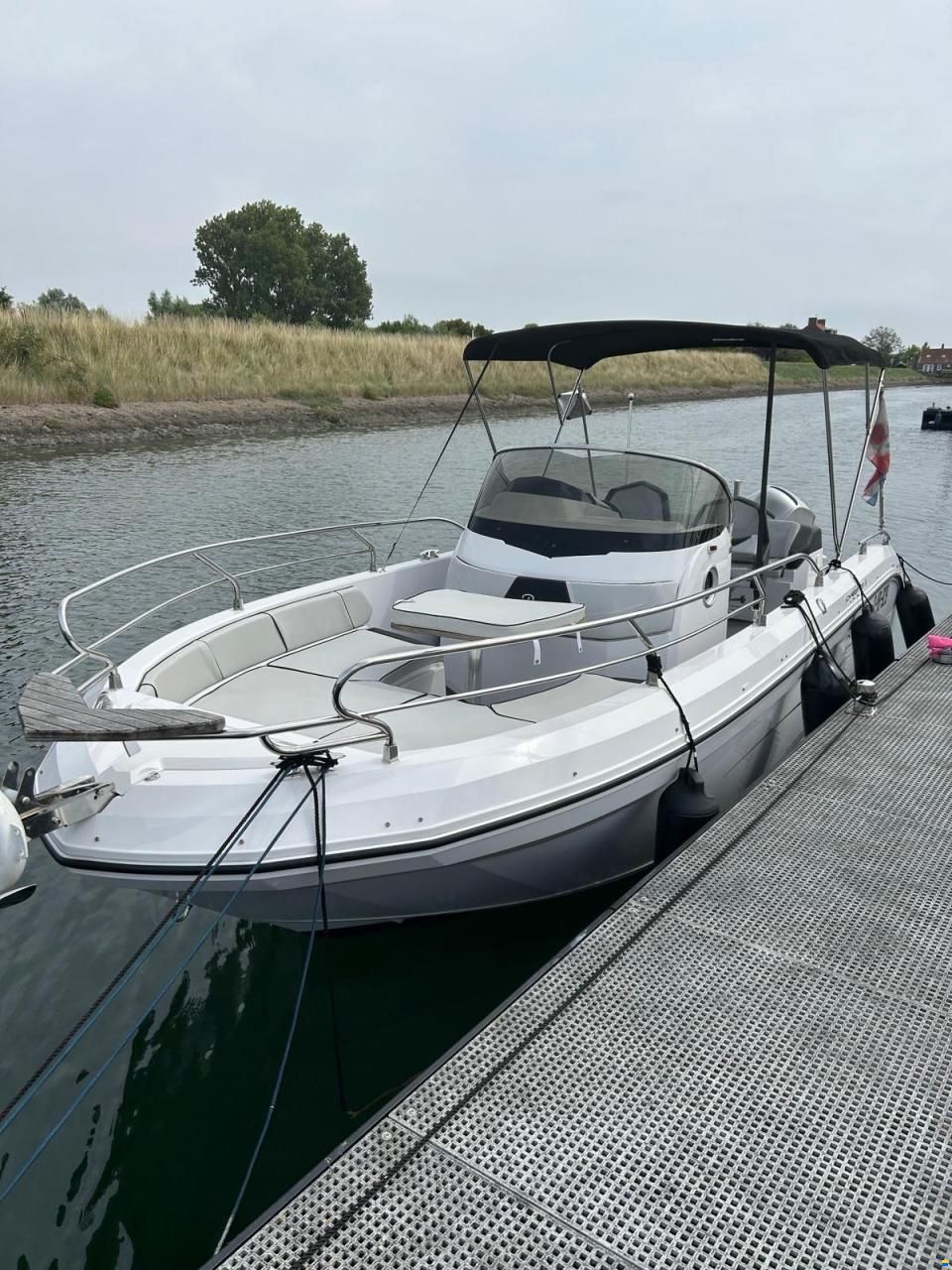 Ranieri Voyager 23 S