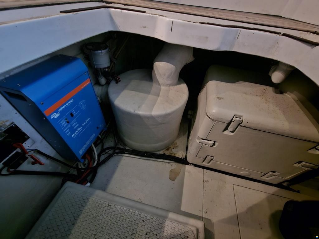 Fairline Phantom 37 Fly