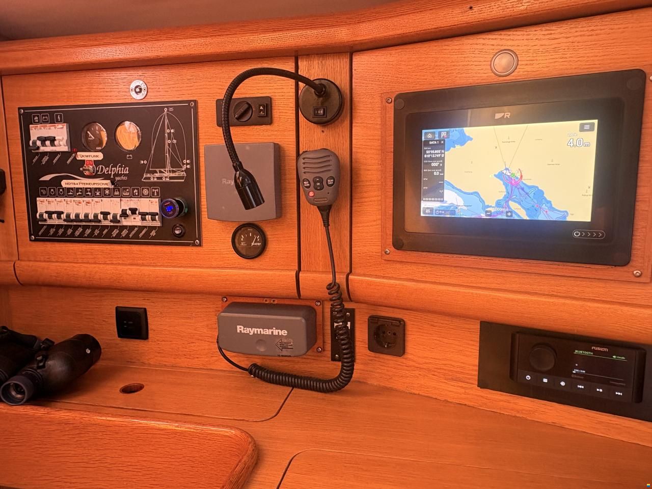 Delphia 40